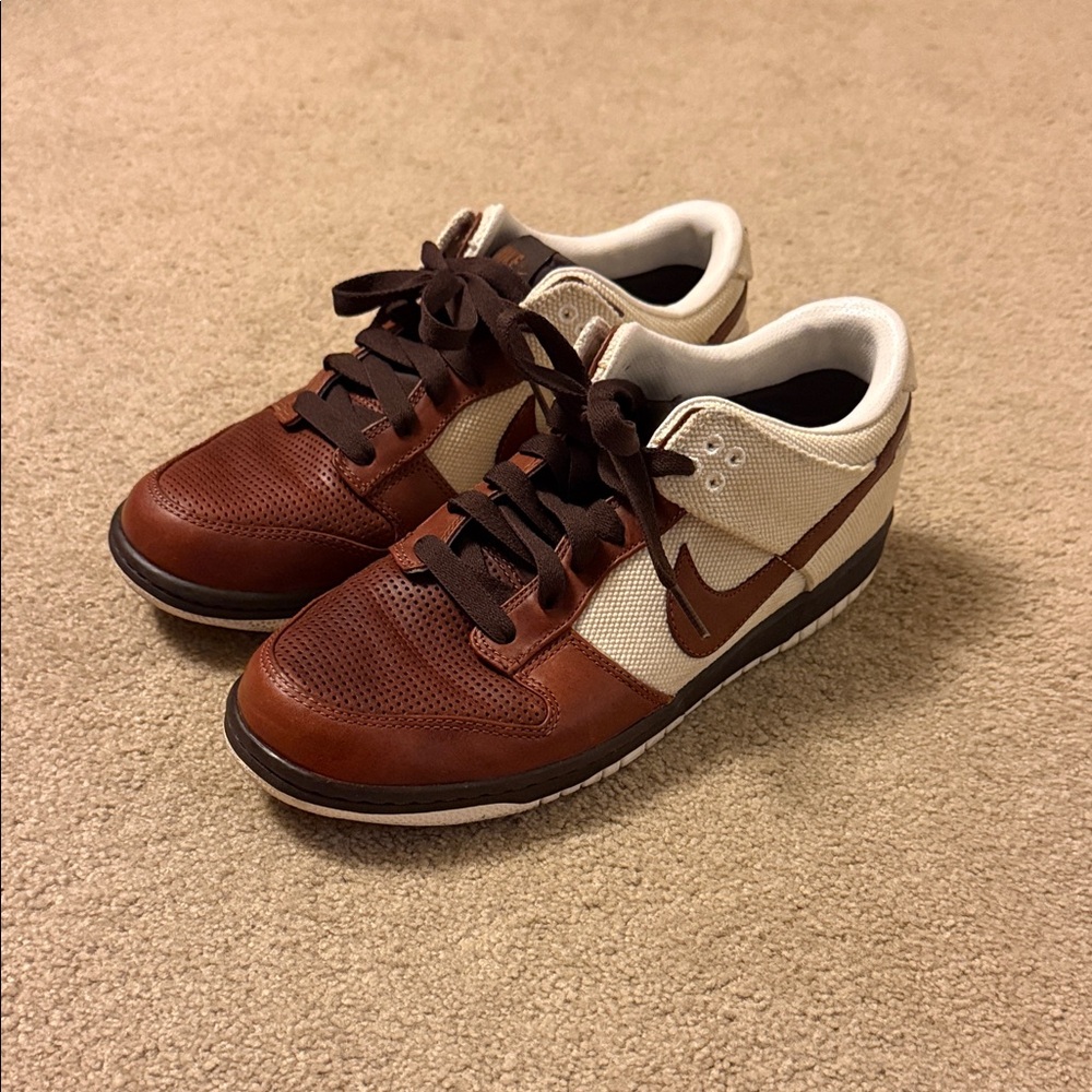 2008 Dunk Low Premium 'Light British Tan'